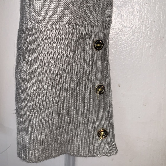 ATMOSPHERE Vneck grey sweater | Size 4 - Picture 3 of 5